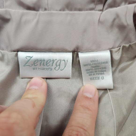 Womens Chico Zenergy Emma Jacket size 0 Full Zip Packable Windbreaker Coat - Picture 6 of 10